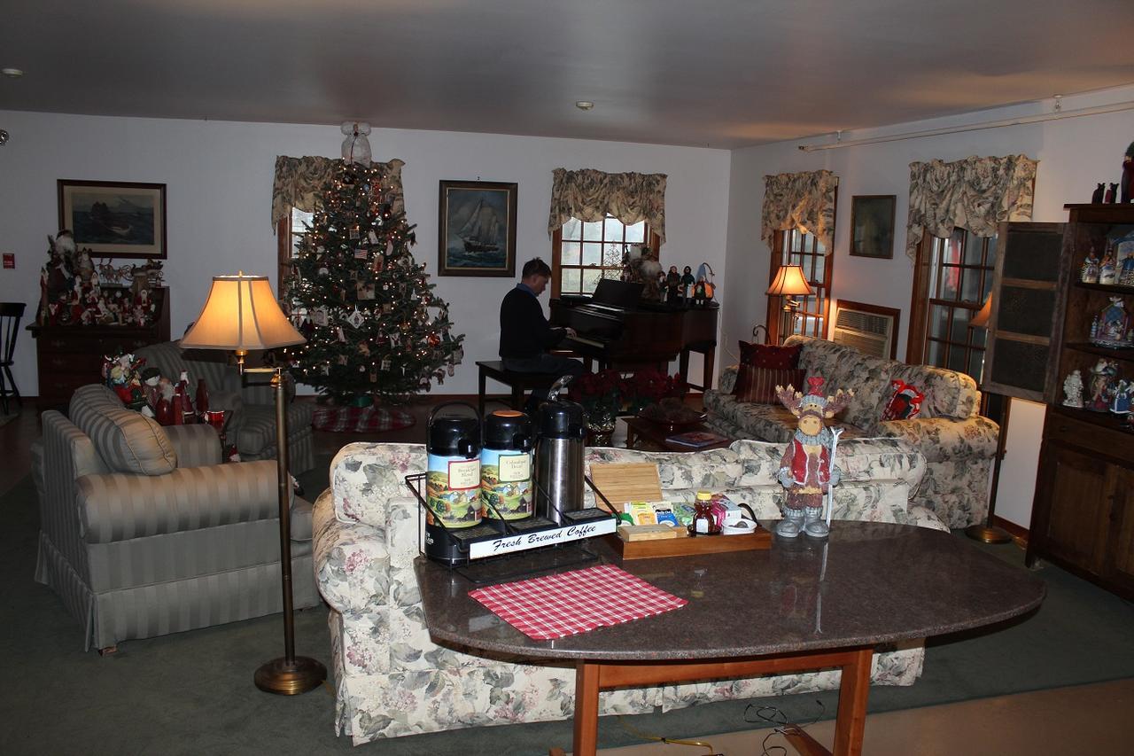 Breakfast On The Connecticut Bed and Breakfast Lyme Exteriör bild